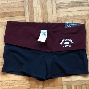 Abercrombie Fitch Yoga Shorts M